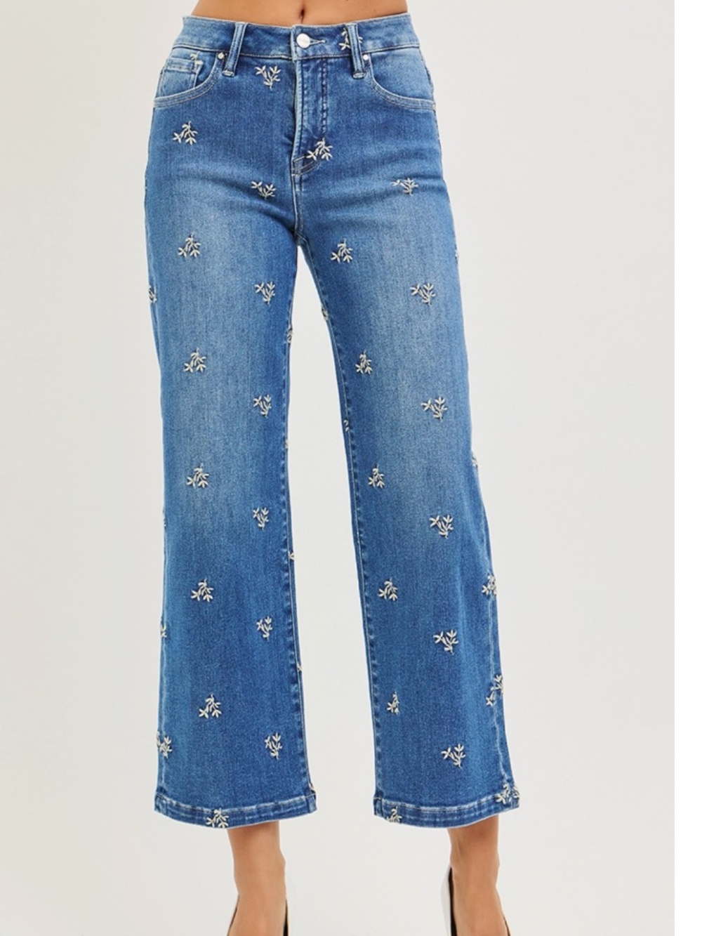 Risen Medium Wash Floral Embroidered Cropped Wide leg Denim jeans - Picture 2 of 7